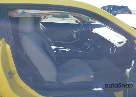 2018 Chevrolet Camaro 1Lt from USA, damaged, VIN 1G1FB1RS6J0124296